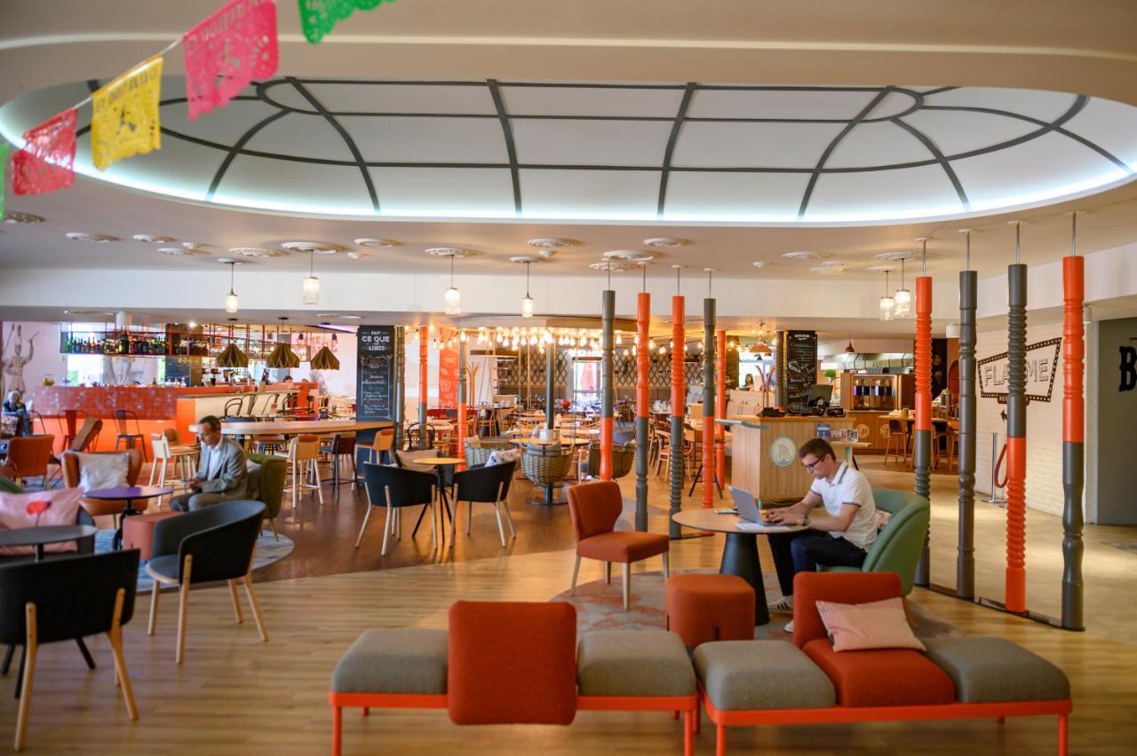 Hotel Mercure Lille Aeroport Екстериор снимка