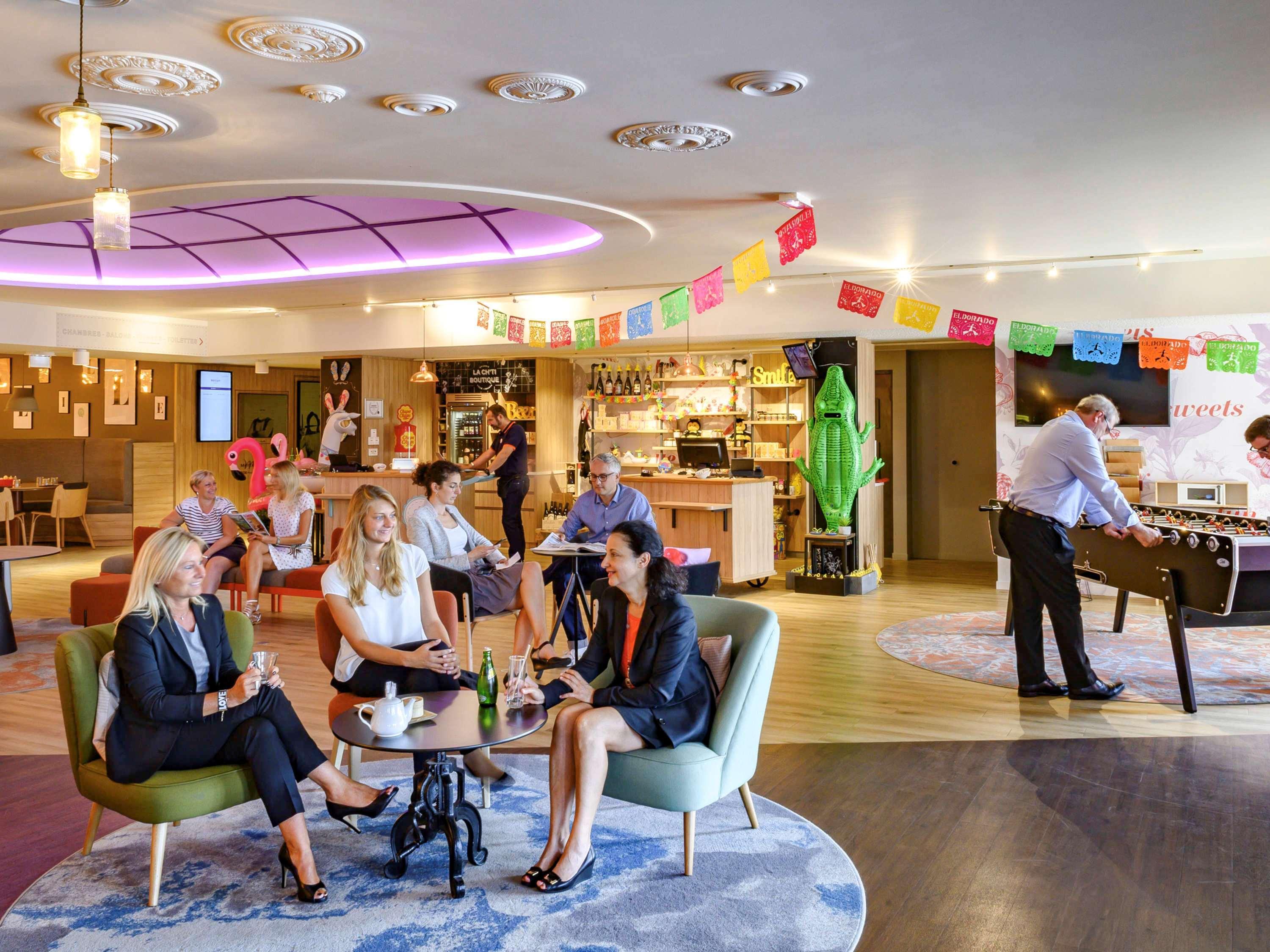 Hotel Mercure Lille Aeroport Екстериор снимка