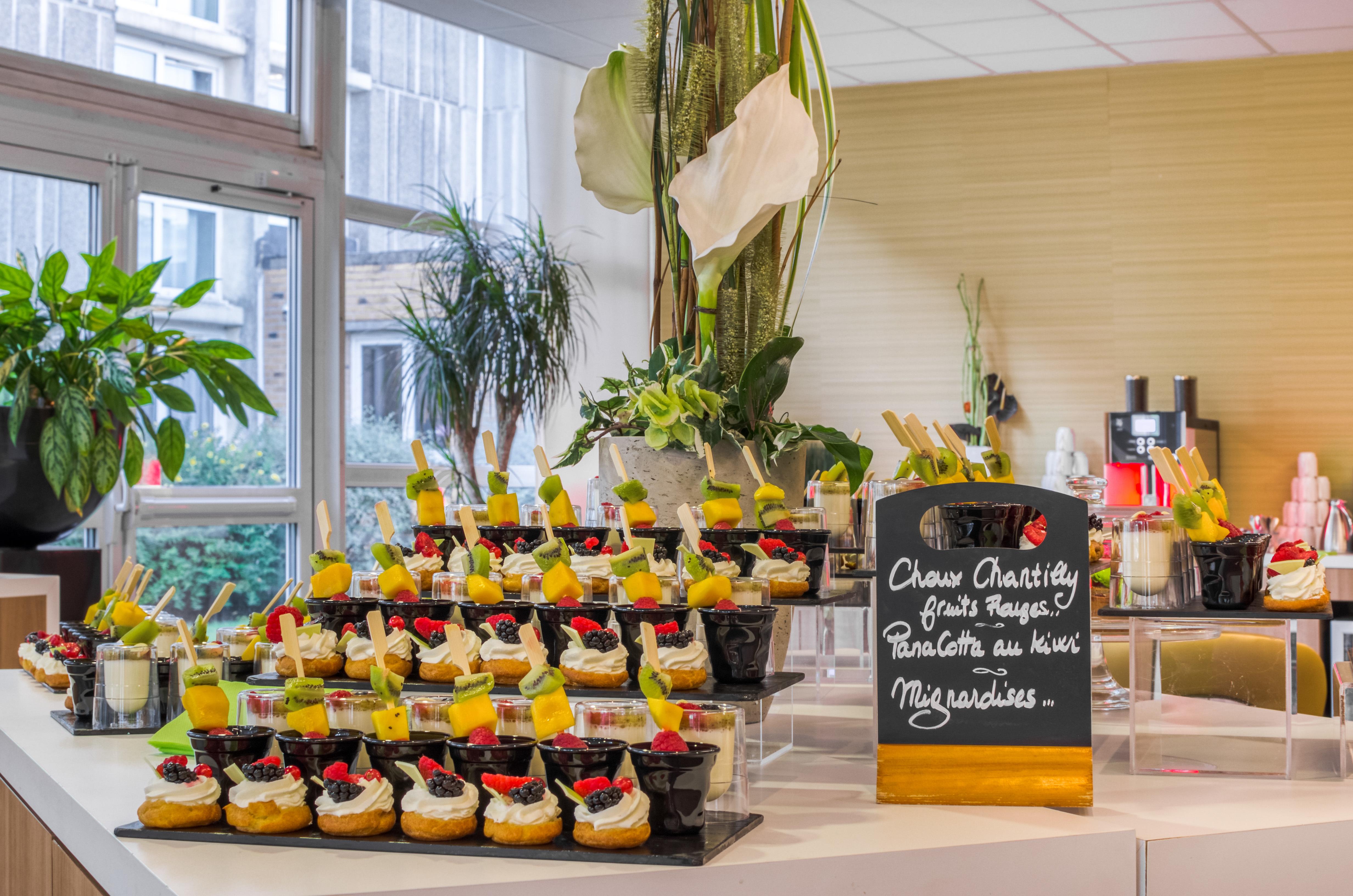 Hotel Mercure Lille Aeroport Екстериор снимка